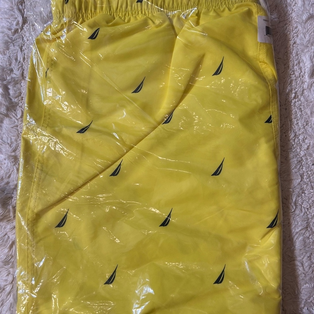 Nautica Performance Swimwear Size 2XL Men’s NWT